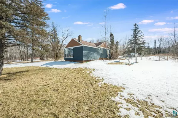South Range, WI 54874,7156 E County Rd E
