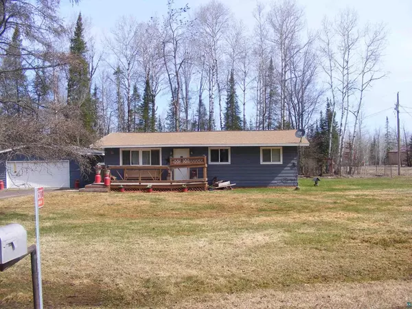 8587 E Ronchi Rd, South Range, WI 54874