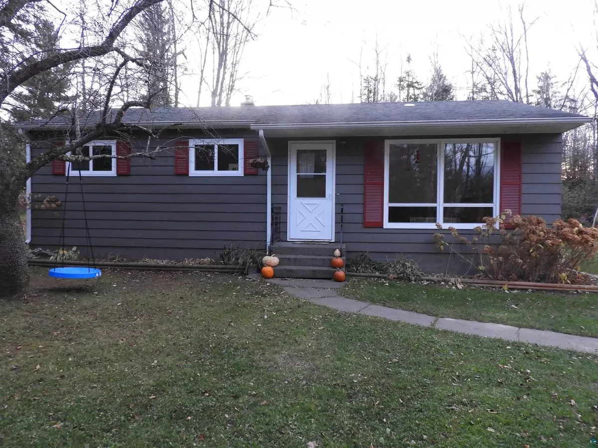 South Range, WI 54874,4329 S County Rd E