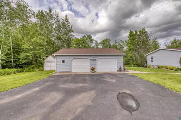 South Range, WI 54874,7009 E County Rd V