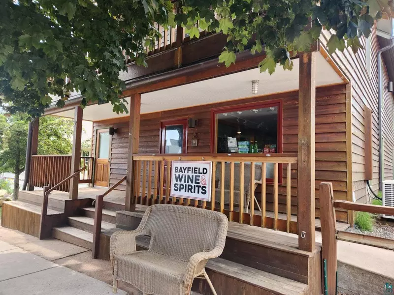 13 S 2nd St, Bayfield, WI 54814