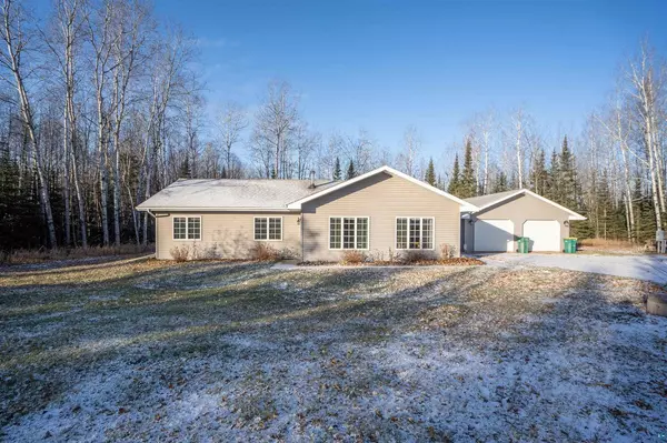 6069 E Mabel Nelson Rd, South Range, WI 54874