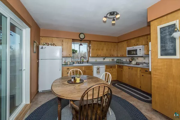 South Range, WI 54880,5455 E County Rd B