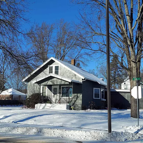 Spooner, WI 54801,602 Oak St