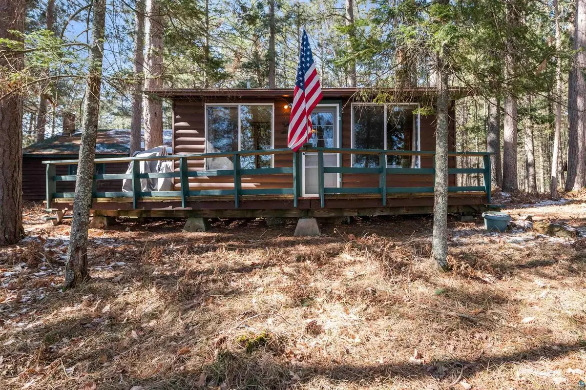 Gordon, WI 54838,14070 E Sunny Shores Dr