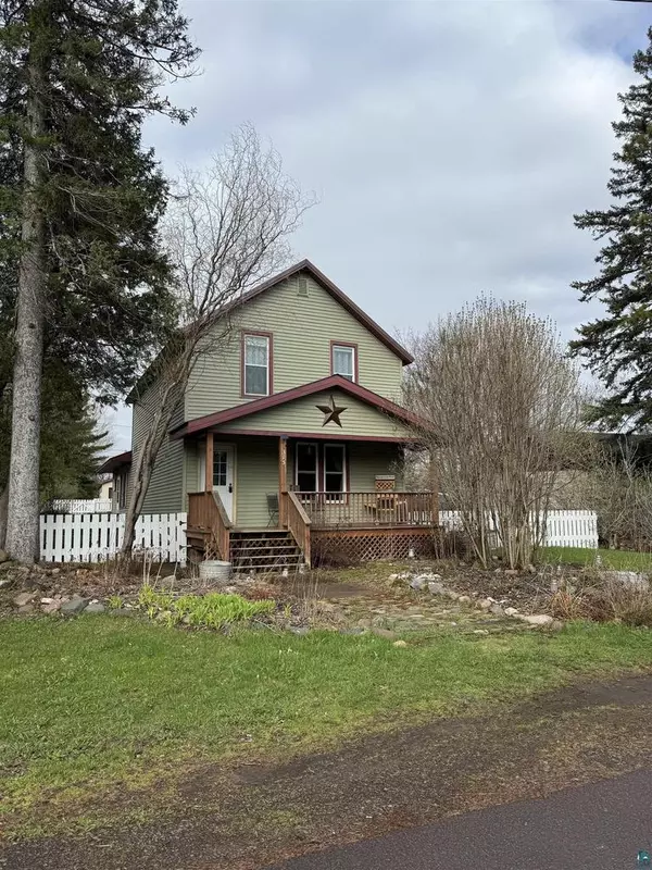 315 E 16th Ave, Ashland, WI 54806