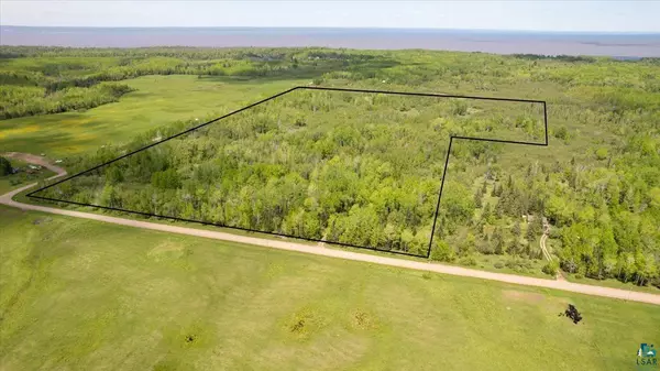 South Range, WI 54874,2528 S Amnicon River Rd