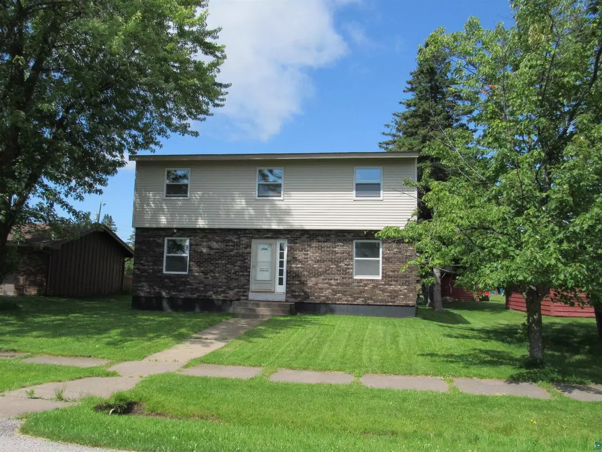 Superior, WI 54880,1909 Washington Ave