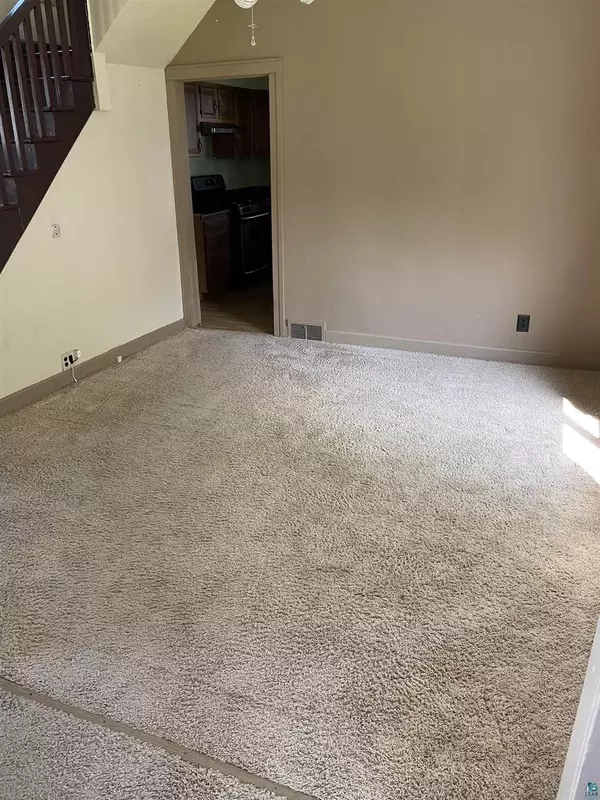 Superior, WI 54880,2415 E 3rd St