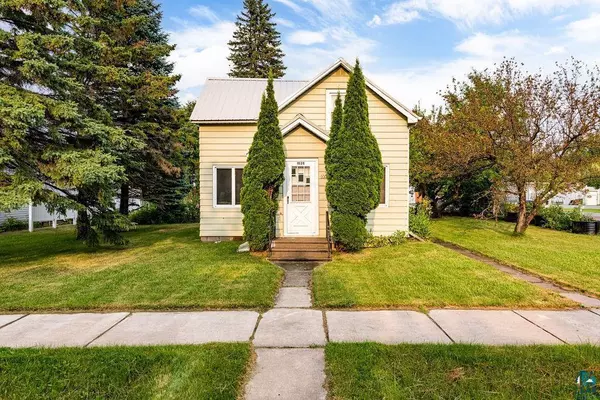 1028 Catlin Ave, Superior, WI 54880