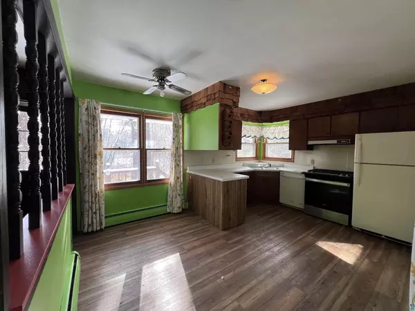 Solon Springs, WI 54873,9278 E Stone Chimney Rd