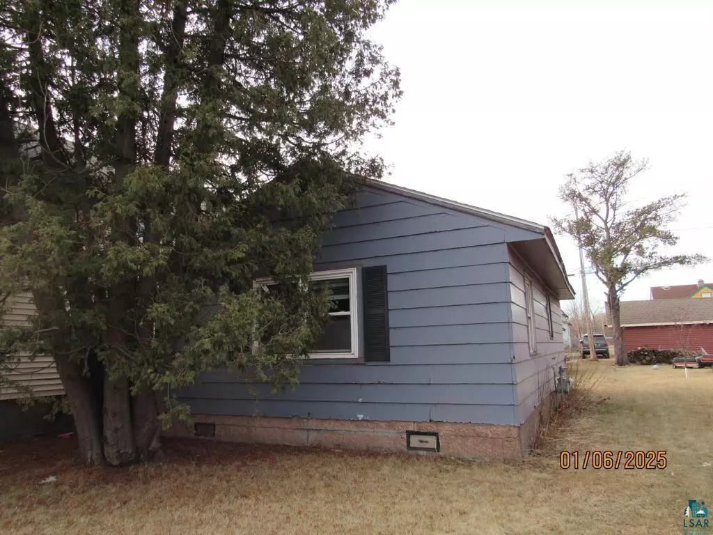 Superior, WI 54880,4026 E 2nd St