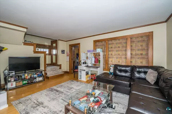 Superior, WI 54880,911 N 20th St