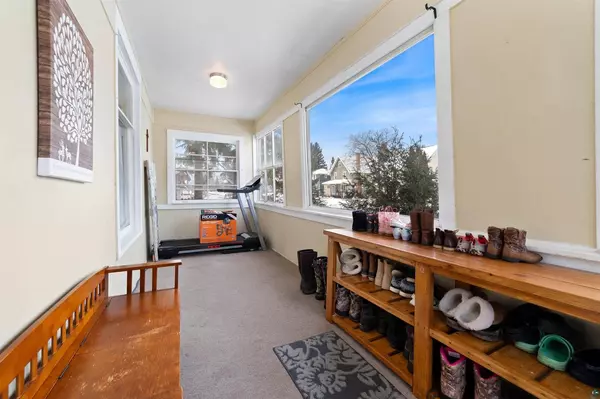 Superior, WI 54880,1212 Birch Ave