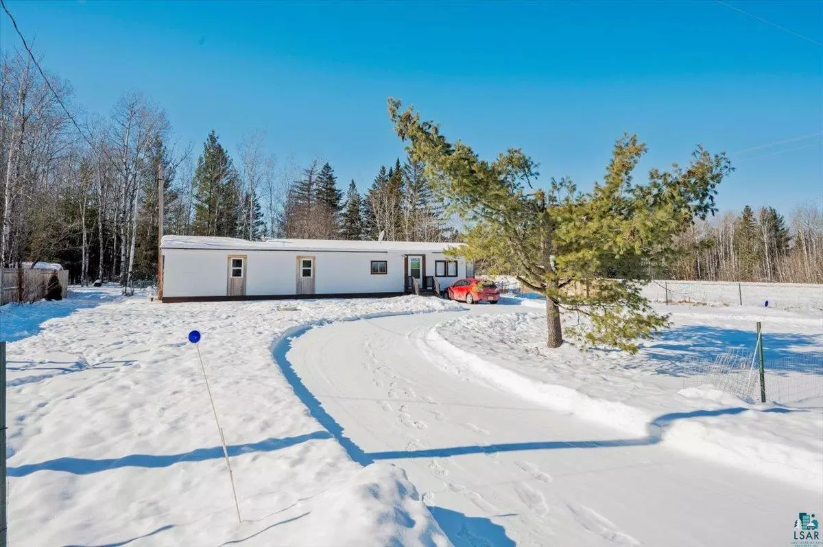South Range, WI 54874,4407 S Snooky Rd