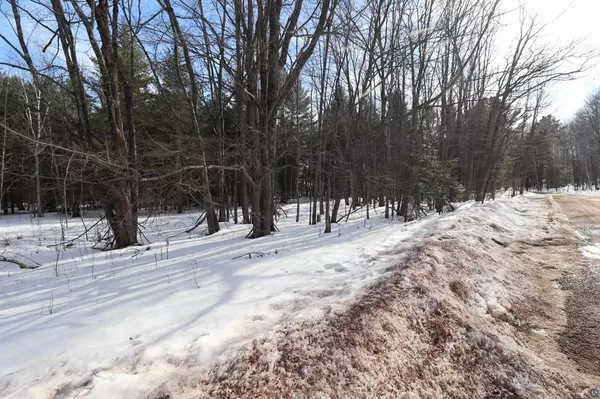 Lots 6-10 Manypenny Ave, Bayfield, WI 54814