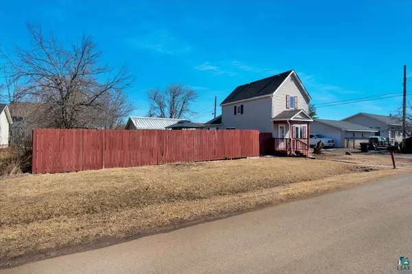 Superior, WI 54880,2210 Washington Ave