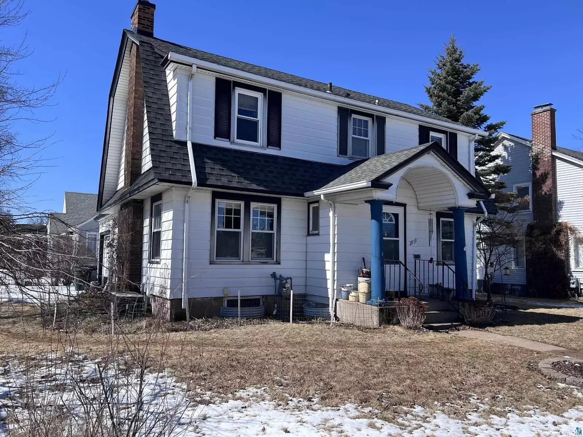 Superior, WI 54880,2019 Weeks Ave