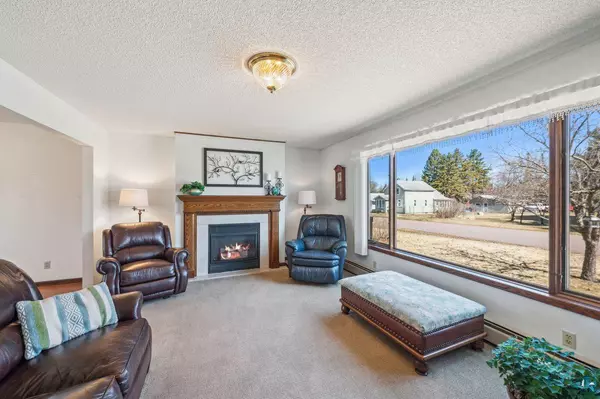 Ashland, WI 54806,317 15th Ave E