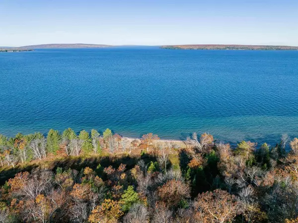 La Pointe, WI 54850,3392 North Shore Rd