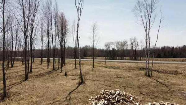 South Range, WI 54874,5243 S Forest Rd