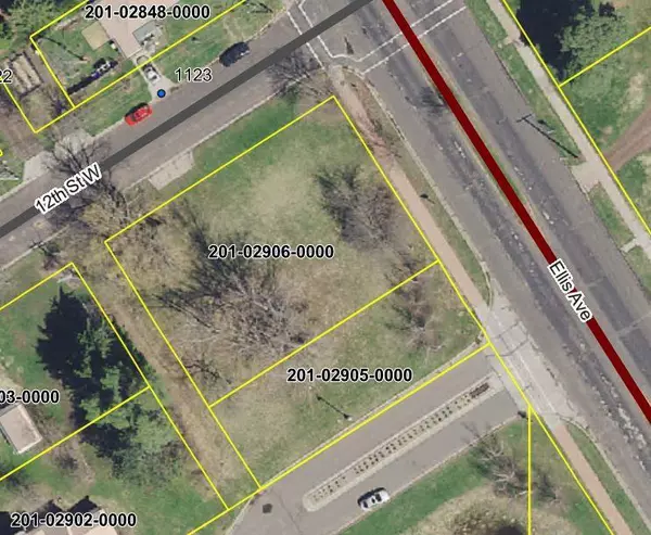 Ashland, WI 54806,1201 &1209 Ellis Ave