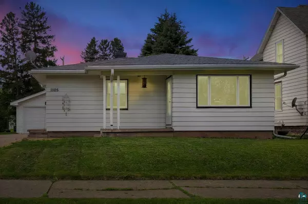 1105 9th Ave W, Ashland, WI 54806