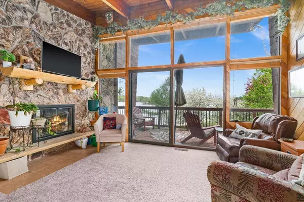 Superior, WI 54880,8008 S Dowling Lk Rd W