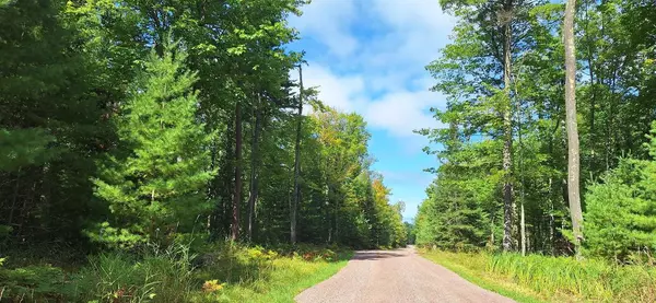 Lot 2, Block 2 Raspberry Trl, La Pointe, WI 54850