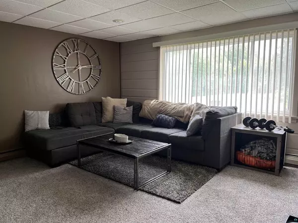 Superior, WI 54880,605 3rd Ave E