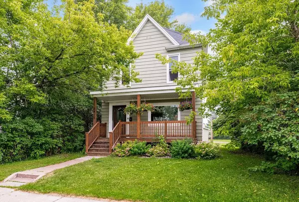 2418 Ogden Ave, Superior, WI 54880