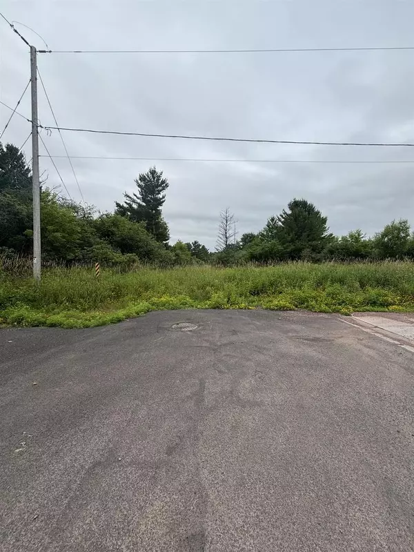 Ashland, WI 54806,000 W 11th St