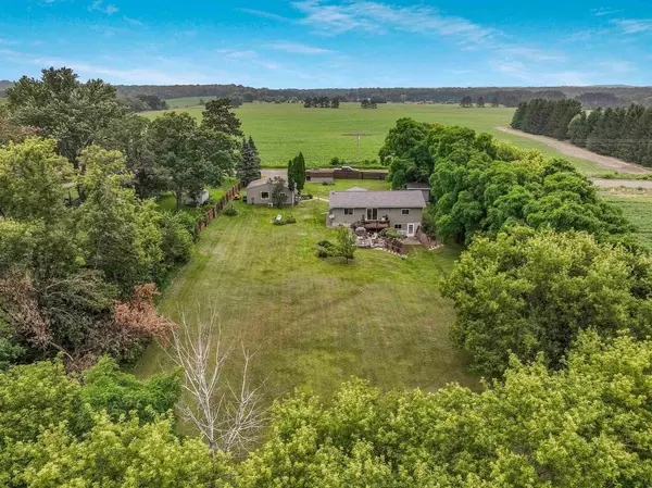 Spooner, WI 54801,W8669 Carlton Rd