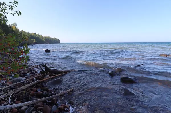 Cornucopia, WI 54827,24XXX Lupine Ln