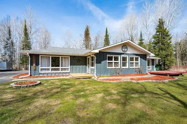 3863 E Karky Rd, Superior, WI 54880