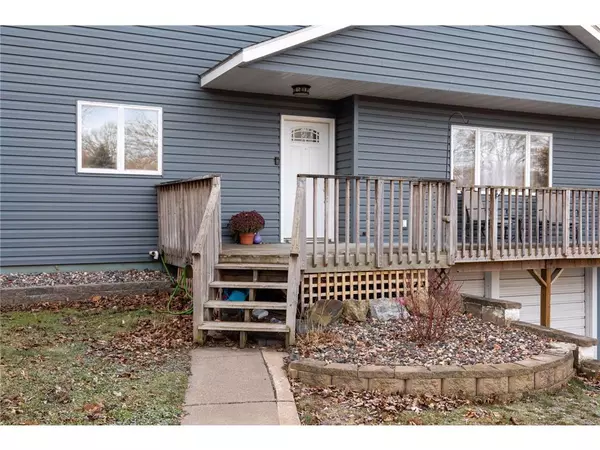 Osceola, WI 54020,314 8th Ave