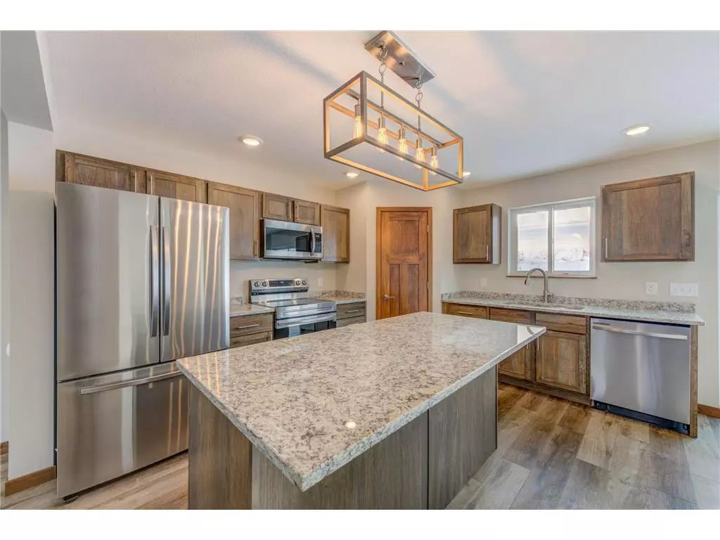 Roberts, WI 54023,420 Sierra Place