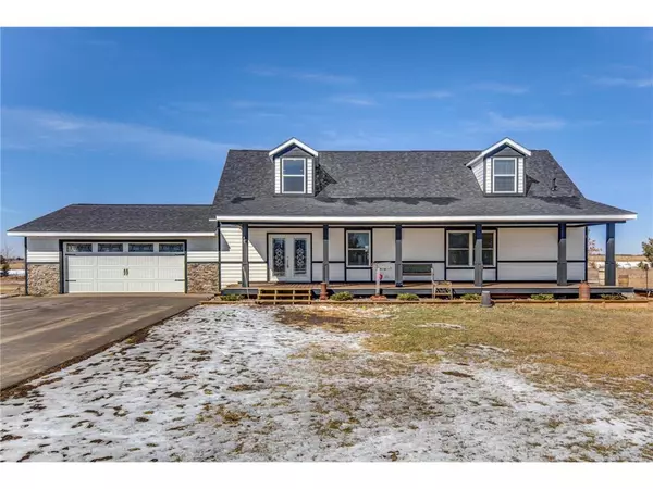 706 County Road H, New Richmond, WI 54017