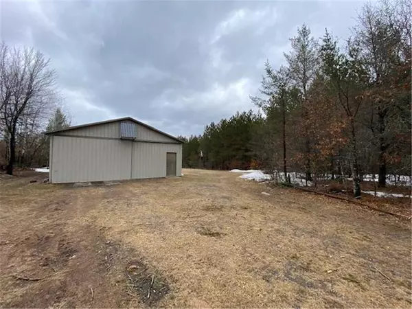 11521 E Cheney Lake Road, Solon Springs, WI 54873