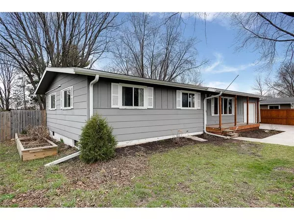 Prescott, WI 54021,821 Campbell Street