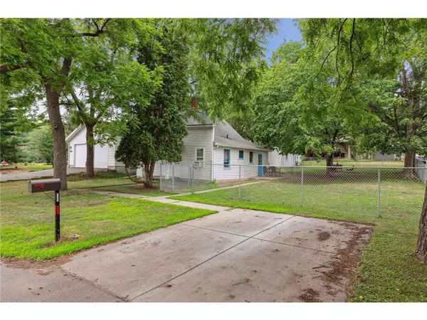 Prescott, WI 54021,228 Young Street