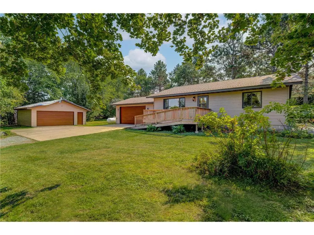 Clear Lake, WI 54005,882 50th Avenue