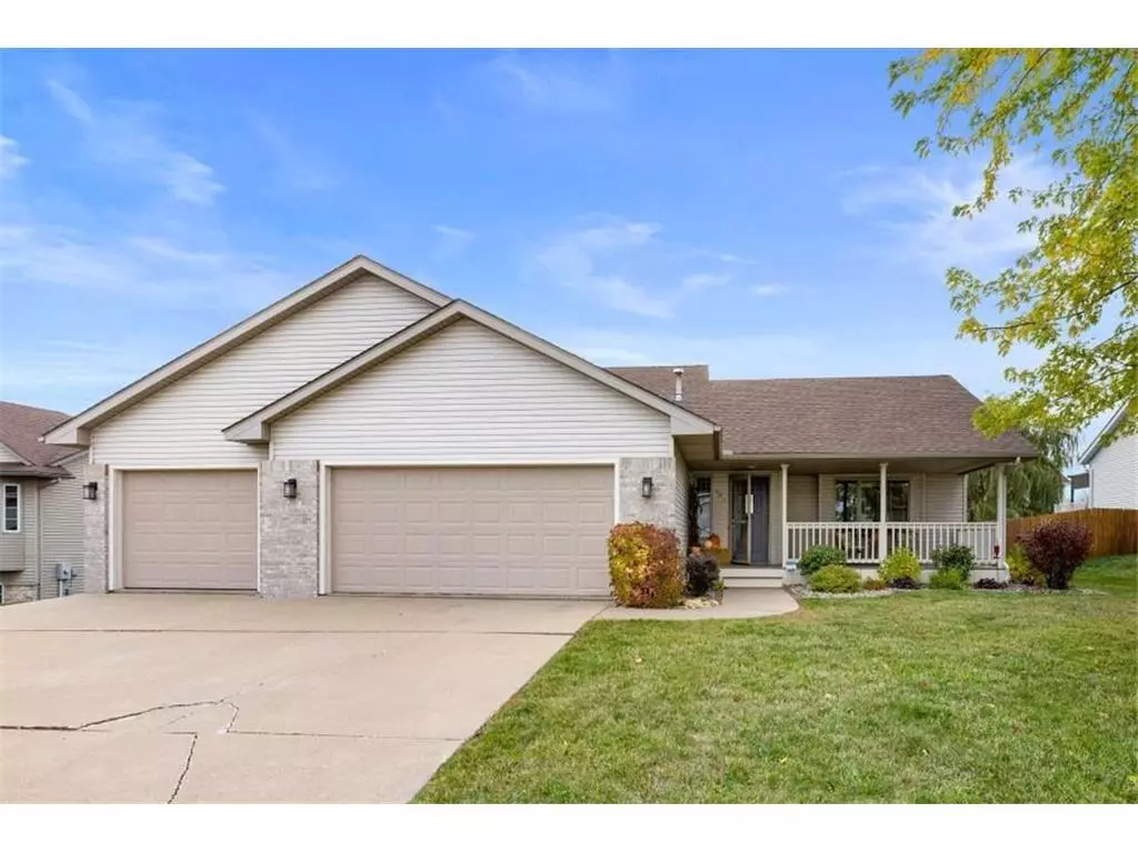 Roberts, WI 54023,404 Dakota Avenue