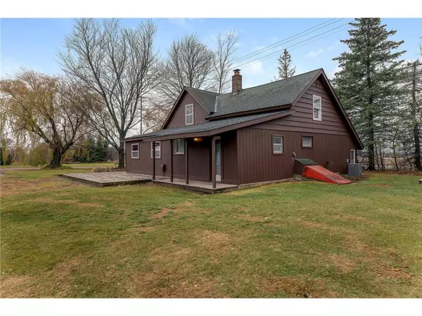 Osceola, WI 54020,838 240th Street