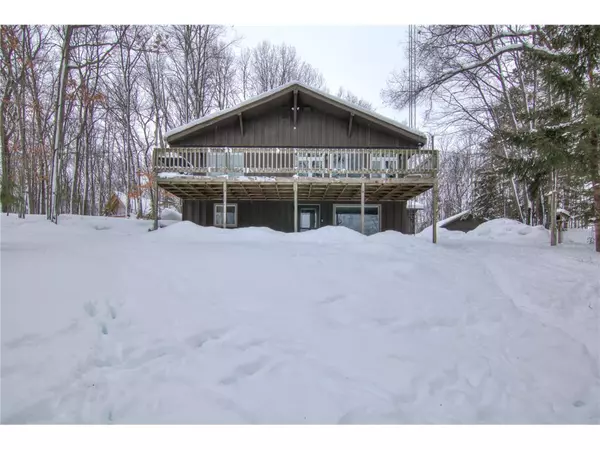 Spooner, WI 54801,N6150 Goose Lake Rd