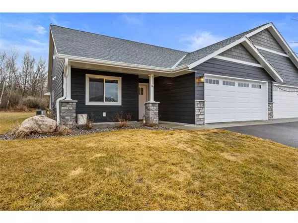 640 Kreekview Drive, Osceola, WI 54020