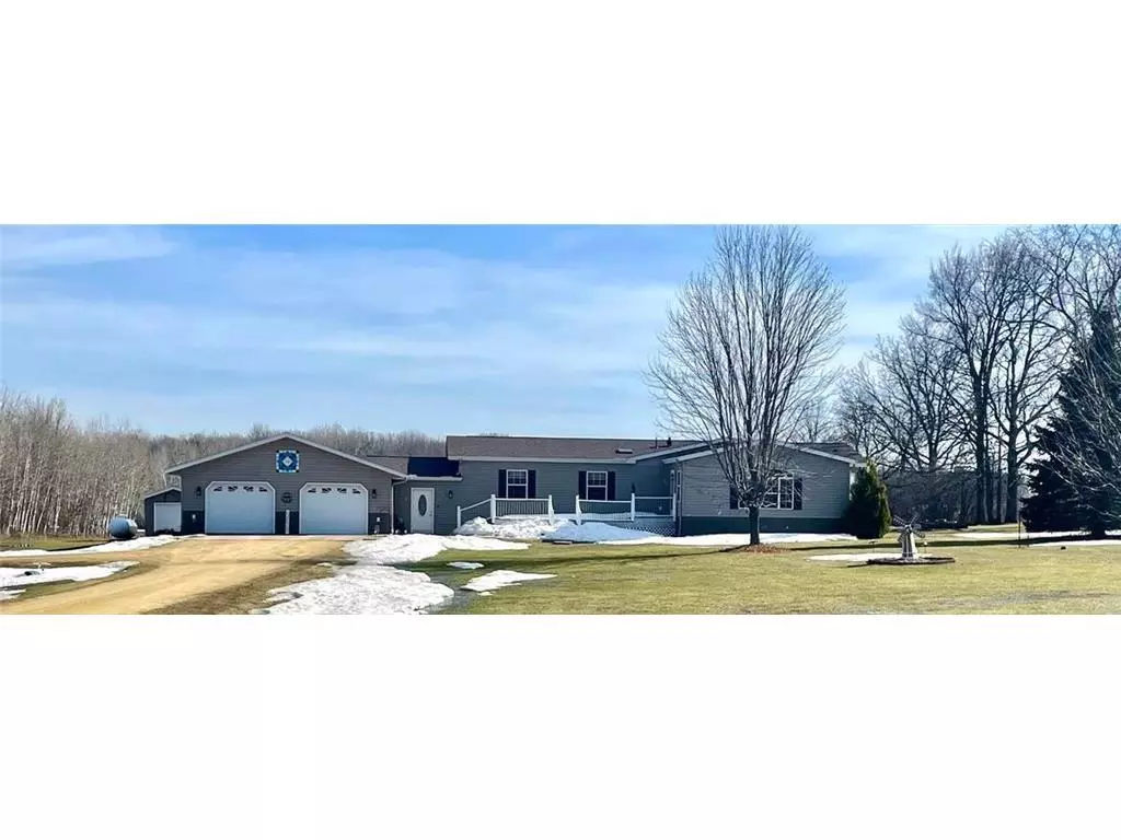 Clear Lake, WI 54005,148 10th Avenue