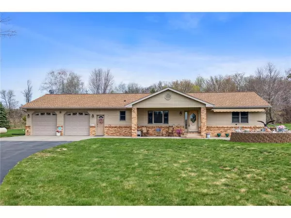 Star Prairie, WI 54026,1995 W Church Road