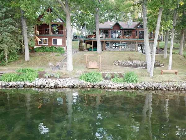 1735 S Deer Lake Circle, Saint Croix Falls, WI 54024