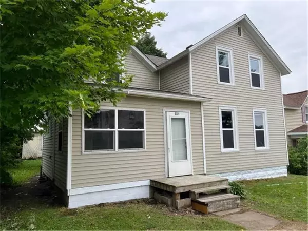221 Maple Street, Glenwood City, WI 54013